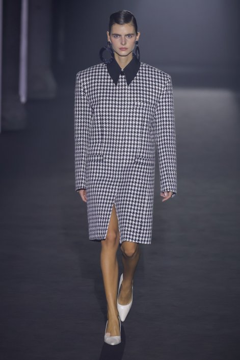 krata-modny-deseń-trendy-wiosna-lato-2026-Doblas S26 006