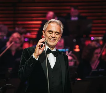 Andrea Bocelli - głos, który wybiera miejsca znbsp;historią. Tego lata artysta znów wystąpi wnbsp;Polsce