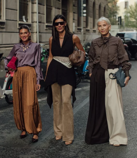 Włoszki wyznaczają trendy. 57 stylizacji znbsp;Mediolanu nanbsp;wiosnę inbsp;lato 2026