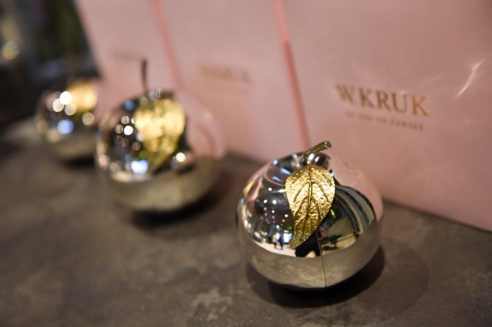 akpa20260205_sreb_jablka_pani_mp_9514