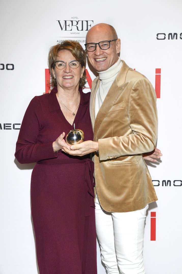 akpa20260205_sreb_jablka_pani_mp_9870