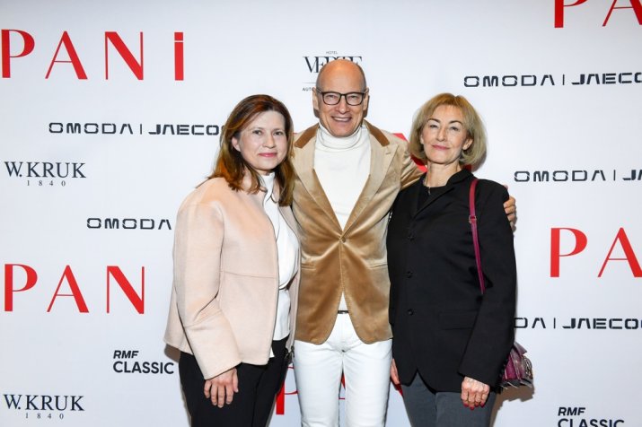 akpa20260205_sreb_jablka_pani_mp_0122_low