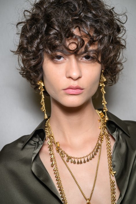 modne grzywki 2026 8