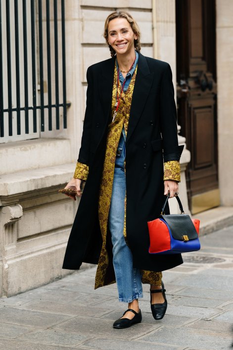 jeansy-z-prostą-nogawką-trendy-wiosna-lato-2026-Paris str S26 2343