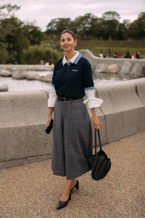 rozkloszowane-spódnice-trendy-wiosna-lato-2026-Copenhagen str S26 0232