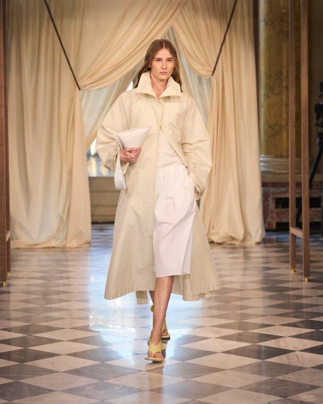 bermudy-trendy-wiosna-lato-2026-Icicle PO S26 019