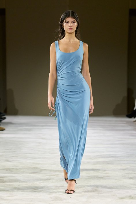 sukienki-bodycon-trendy-wiosna-lato-2026-Saman Loira S26 041