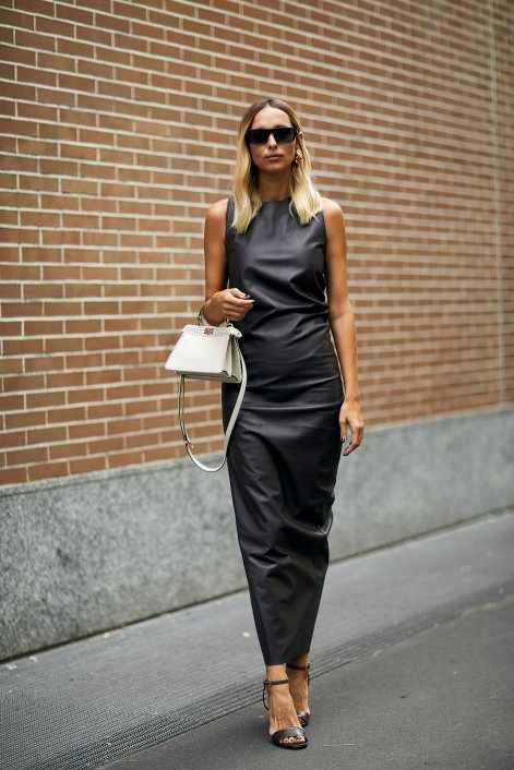 sukienki-bodycon-trendy-wiosna-lato-2026-stylizacje-Milano str S24 0177