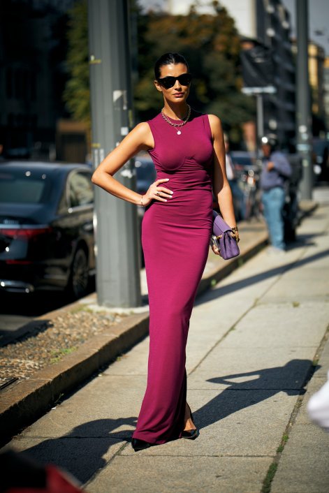 sukienki-bodycon-trendy-wiosna-lato-2026-stylizacje-Milano str S23 1212