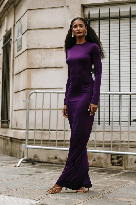 sukienki-bodycon-trendy-wiosna-lato-2026-stylizacje-Paris str S25 1584