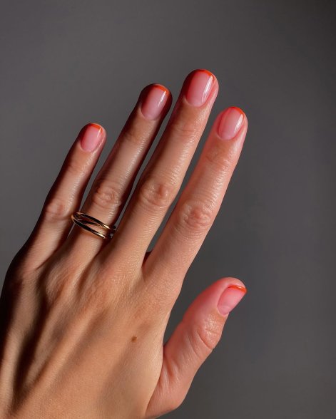 czerwone-paznokcie-inspiracje-modny-manicure-12