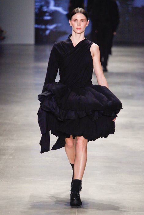 bubble-dress-trendy-wiosna-lato-2026-Sou De Algodao S26 029