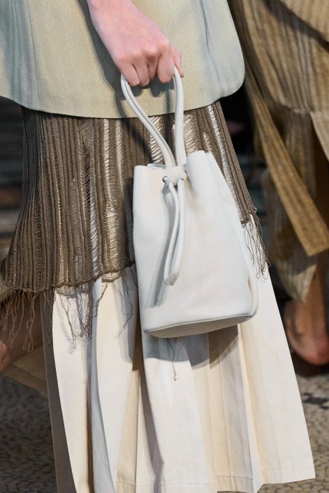 białe-torebki-trendy-wiosna-lato-2026-Uma Wang clp S26 112