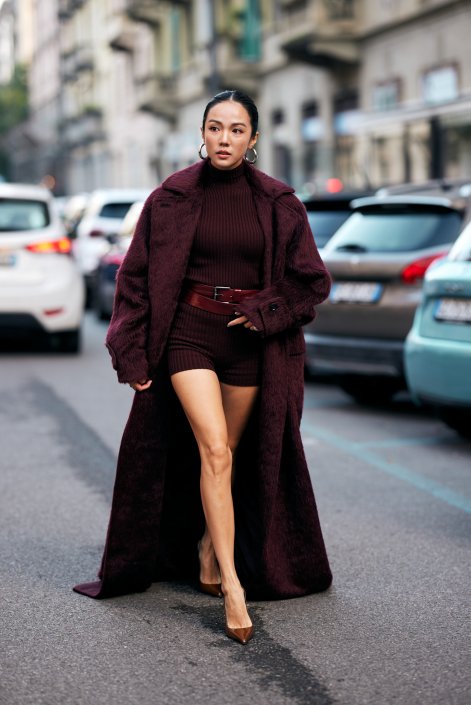 maxi-płaszcze-trendy-wiosna-lato-2026-Milano str S26 1159