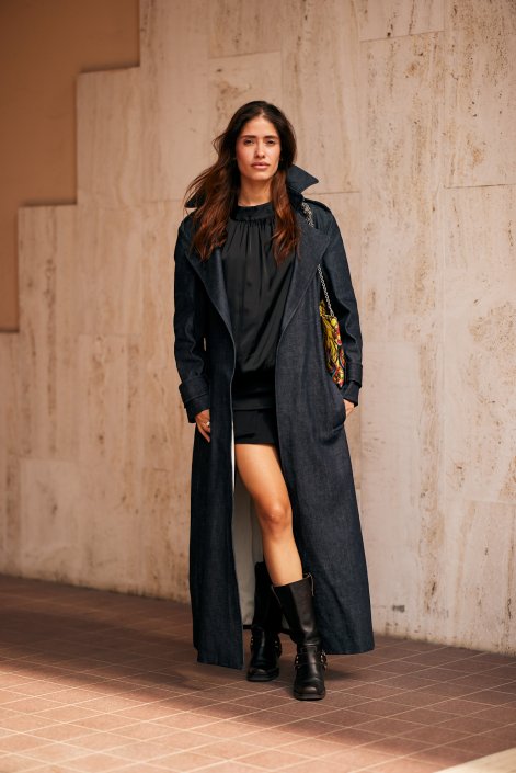 maxi-płaszcze-trendy-wiosna-lato-2026-Milano str S26 1244