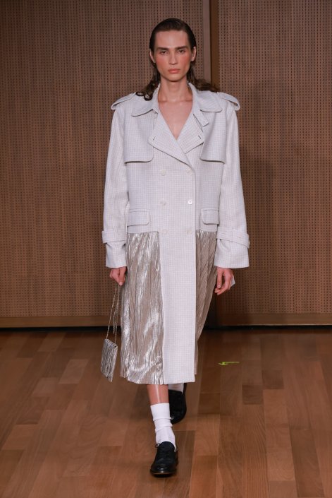 Mokasyny ze skarpetkami: jak stylowo nosić ten duet wiosną 2026 A La Garconne S26 011