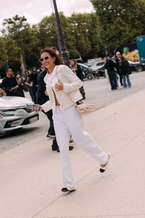 Paris HC str F25 0712