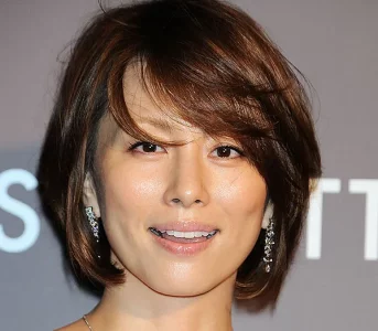 Trend znbsp;Japonii detronizuje koreański glass skin. Efekt: aksamitna, dobrze nawilżona skóra