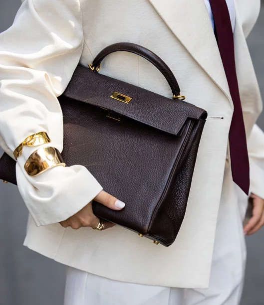 Trendy wnbsp;manicure nanbsp;wiosnę 2026. 12 modnych kolorów inbsp;wzorów