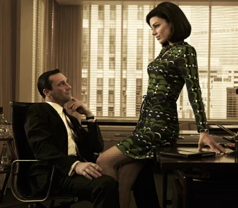 Czy praca to dobre miejsce, żeby poznać partnera? Psycholog wskazuje korzyści inbsp;ryzyka