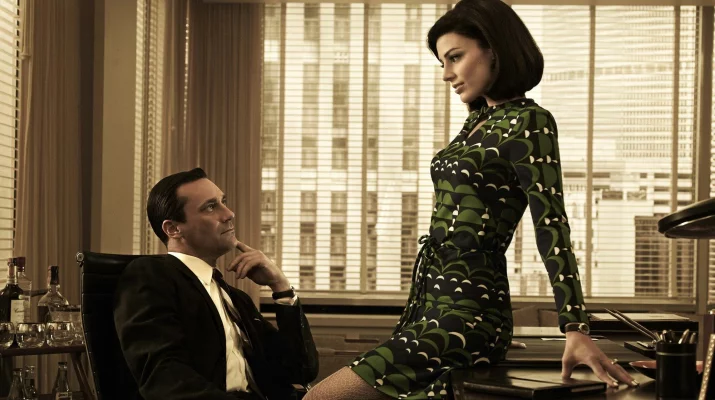 Czy praca to dobre miejsce, żeby poznać partnera? Psycholog wskazuje korzyści i&nbsp;ryzyka