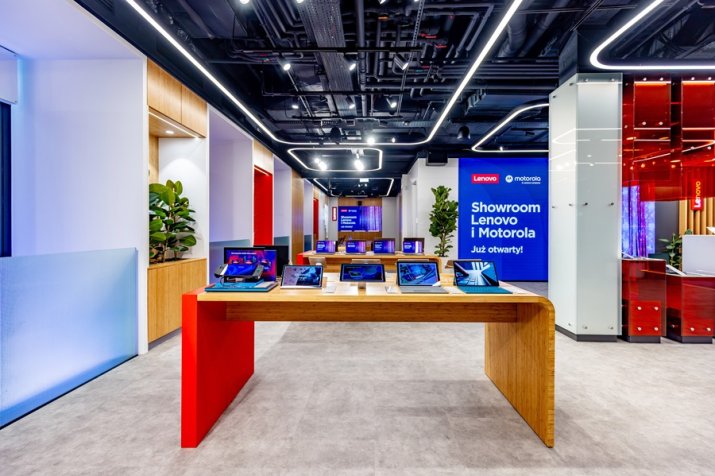 Showroom Lenovo i Motorola (8)