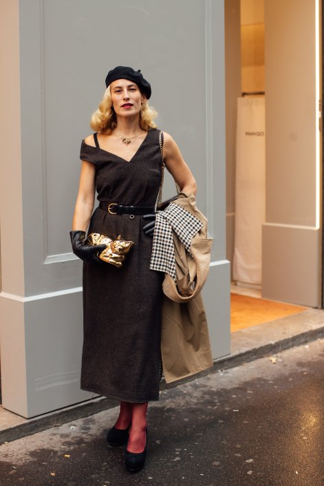 modne-nakrycia-głlowy-trendy-wiosna-lato-2026-Paris str S26 1343