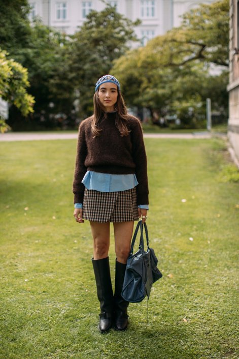 modne-nakrycia-głlowy-trendy-wiosna-lato-2026-Copenhagen str S26 0183