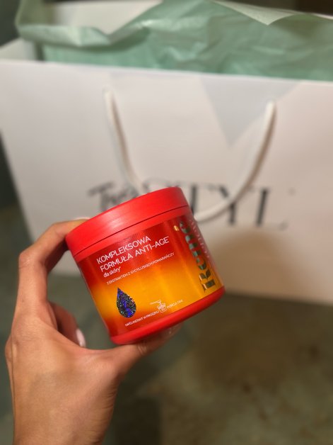 Facetune_02-03-2026-20-44-50