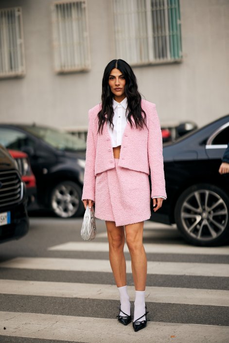 tweedowa-marynarka-modne-stylizacje-wiosna-lato-2026-Milano str F25 1698