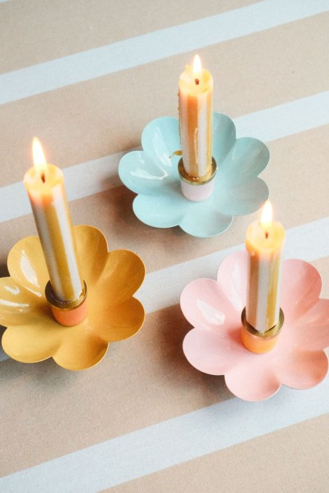 Świeczniki w kształcie kwiatów 9