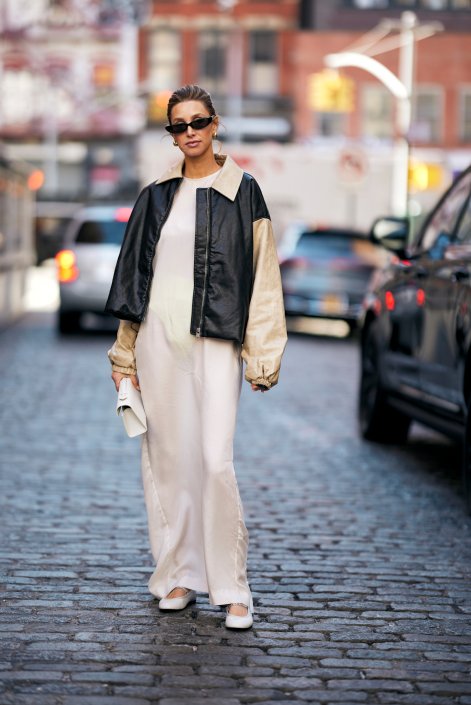 balerinki-modne-stylizacje-wiosna-lato-2026-New York str F24 0072