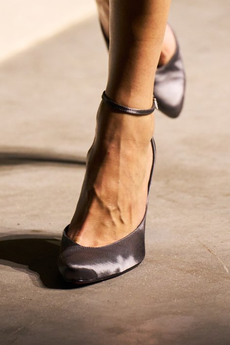 satynowe-buty-trend-wiosna-lato-2026-Attico clp S26 104