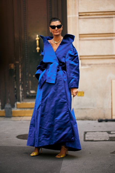 satynowe-buty-trend-wiosna-lato-2026-stylizacje-Paris HC str F25 1102