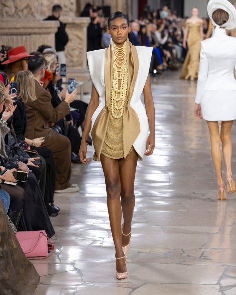 korale-modna-bizuteria-wiosna-lato-2026-Chakra HC PO S26 005