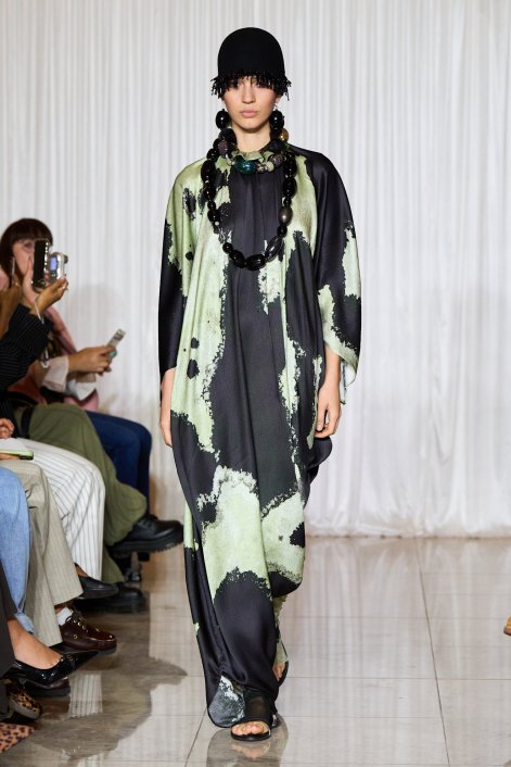 korale-modna-bizuteria-wiosna-lato-2026-Docherty S26 017