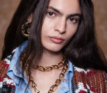 Masywny łańcuch zamiast delikatnego łańcuszka. 20 pomysłów nanbsp;wyrazisty akcent