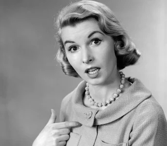 5 eleganckich ripost, które studzą atmosferę. Tak ludzie znbsp;klasą reagują nanbsp;zaczepki