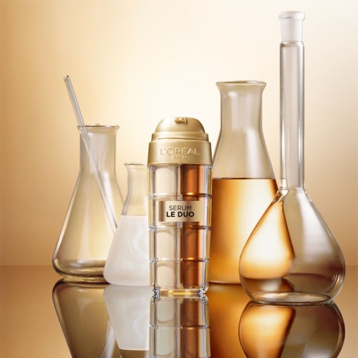 20250108_oap_ageperfect_serumleduo_flatlay13_dmi_digital
