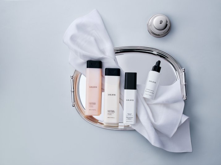 DOUGLAS_Lolavie_Visual_7