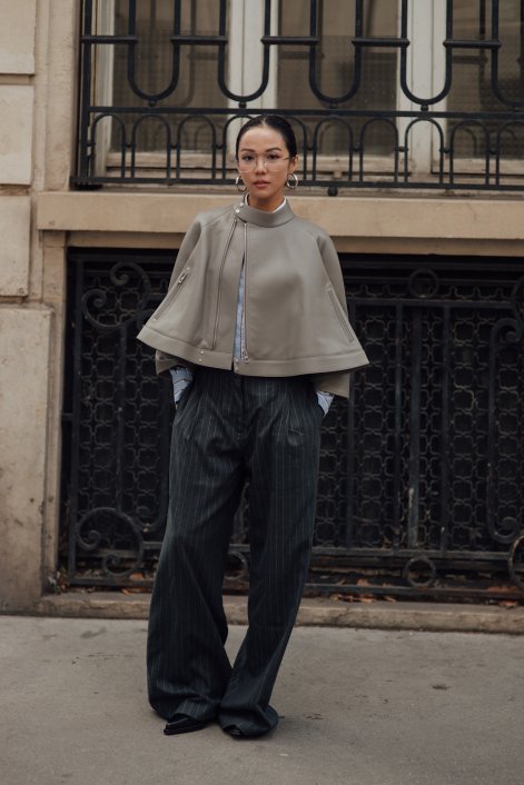 peleryna-trendy-wiosna-lato-2026-Paris str S26 1659