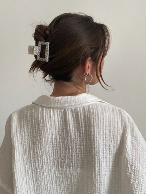 fryzury-z-klamrą-1