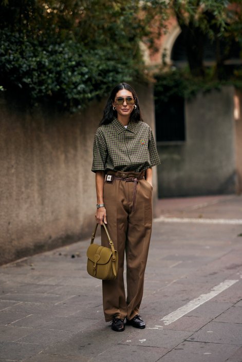 koszule-z-krótkim-rękawem-wiosna-lato-2026-Milano str S25 2534