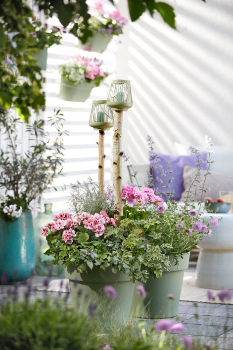 Trendy 2026 w urządzaniu balkonów i tarasów 12