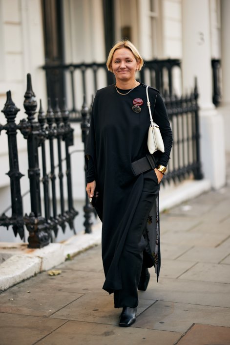 London str S26 1569