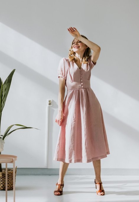 679 talja-lniana-sukienka641A9169tekst-e1699964822124