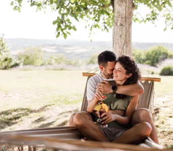 Horoskop nanbsp;maj. Czas budowania poczucia bliskości inbsp;wzmacniania relacji