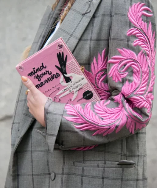 Jak pożyczać inbsp;kiedy oddawać rzeczy? Dobrze wychowani ludzie znają te zasady