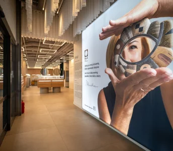 Biżuteria jako opowieść. Muzeum MoJA wnbsp;Poznaniu zmienia sposób myślenia onbsp;sztuce jubilerskiej