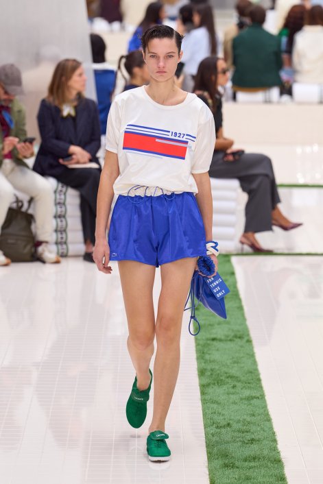 Lacoste S26 025